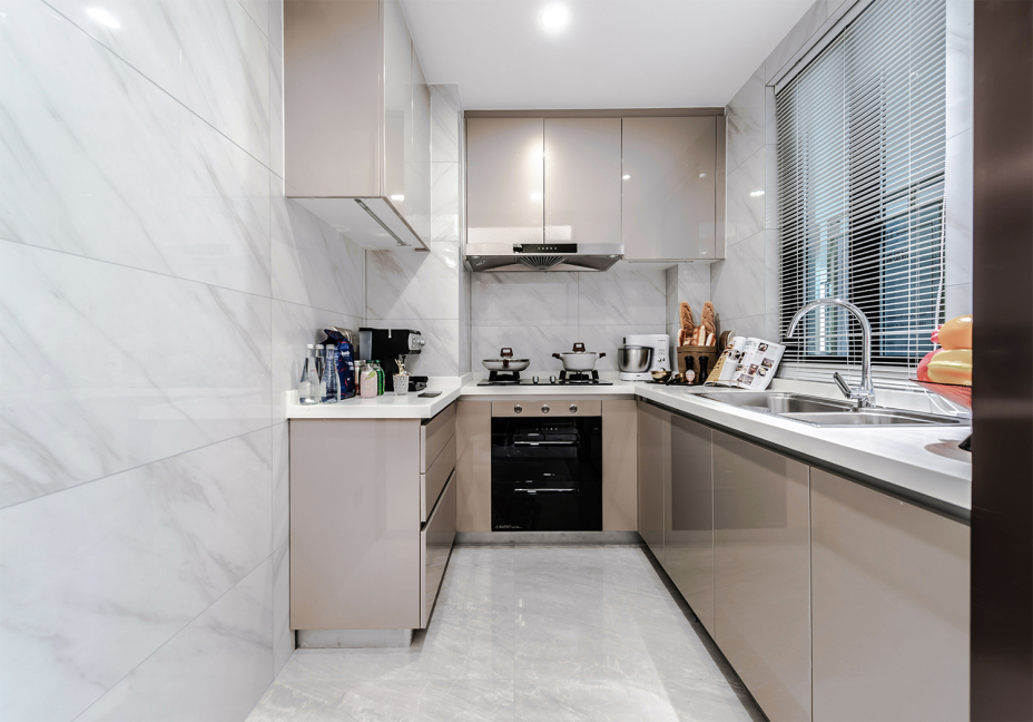 摩登轻奢风格室内家装案例效果图-厨房 摩登轻奢风格室内家装案例效果图-厨房